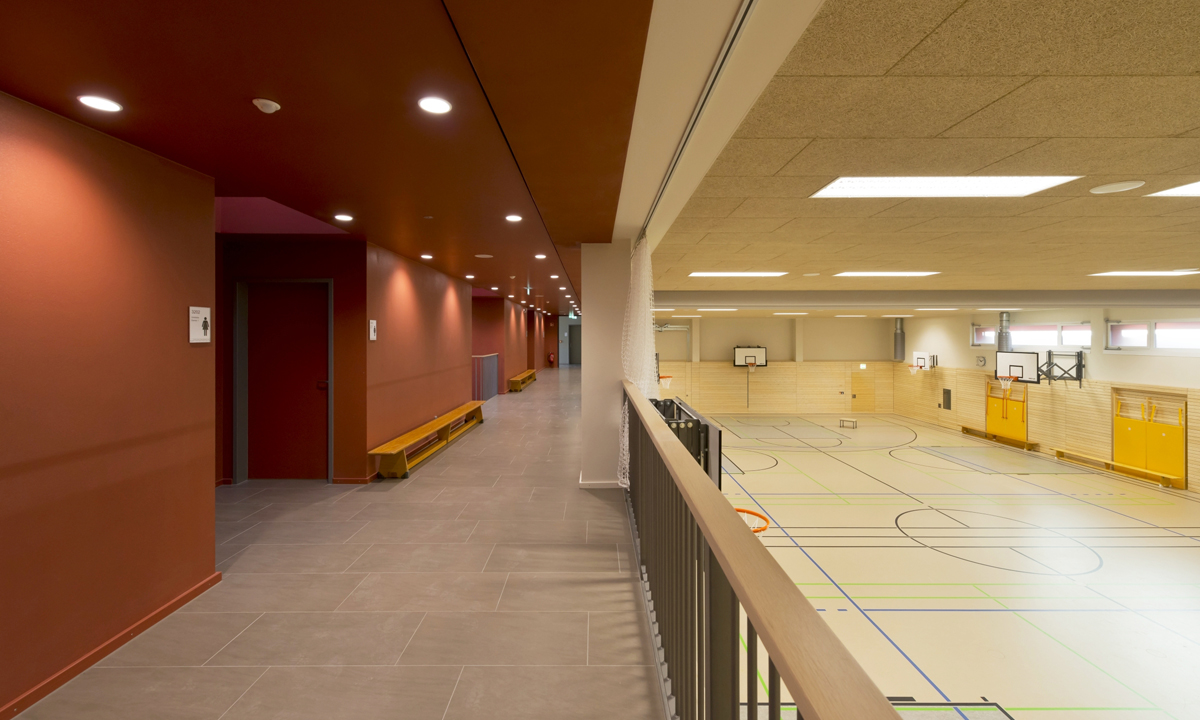 Copyright Michael Miltzow 2015 NOV8687-a.jpg